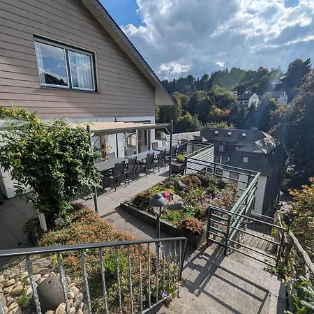 Eleganza וילה מונשאו