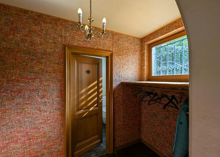 Eleganza וילה מונשאו